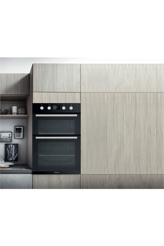 Hotpoint Class 2 DD2844CBL Black Built-In Electric Double Oven